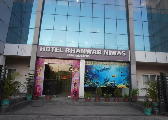 Hotel Bhanwar Niwas Jaipur